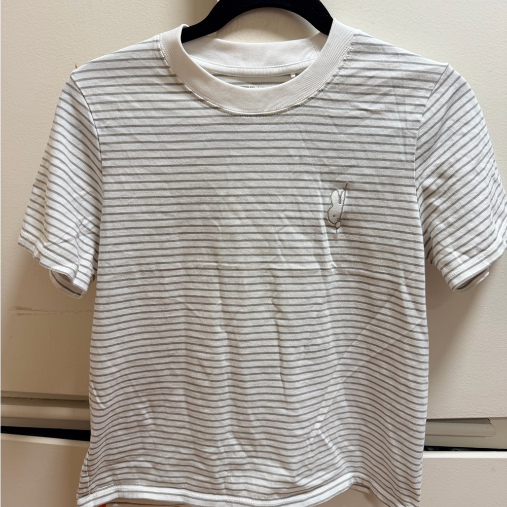 Uniqlo x Midfy White and Gray Striped Tee